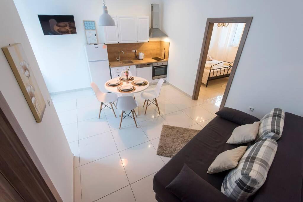 Apartman M&S 1 Kali, Otok Ugljan Exterior foto